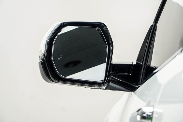 2025 Toyota Tundra 4WD Limited CrewMax 5.5' Bed - 22997021 - 15