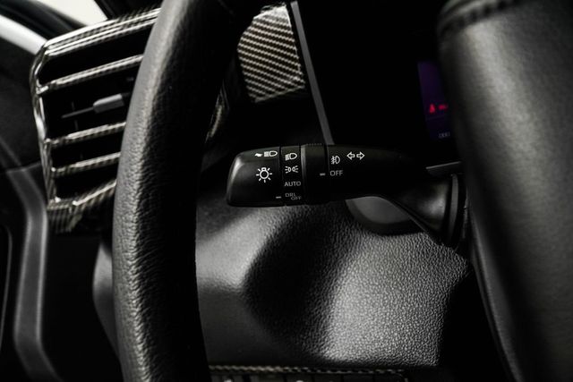 2025 Toyota Tundra 4WD Limited CrewMax 5.5' Bed - 22997021 - 32