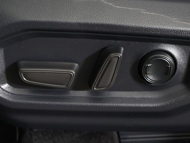 2025 Toyota Tundra 4WD Limited CrewMax 5.5' Bed - 23024227 - 33
