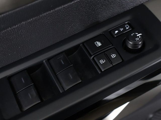 2025 Toyota Tundra 4WD Limited CrewMax 5.5' Bed - 23024227 - 39
