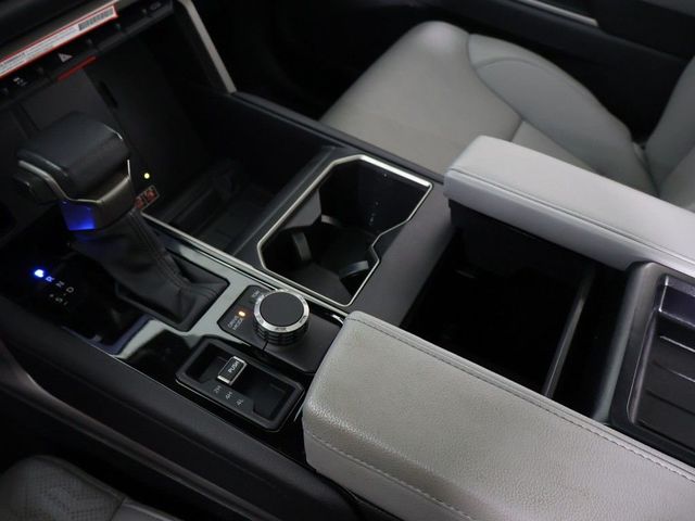 2025 Toyota Tundra 4WD Limited CrewMax 5.5' Bed - 23024227 - 51