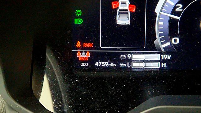 2025 Toyota Tundra 4WD Limited CrewMax 5.5' Bed - 22967430 - 14