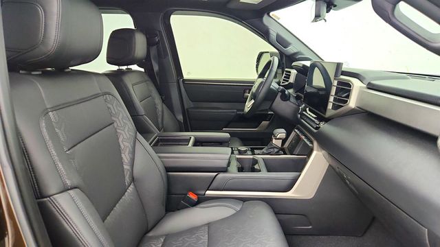 2025 Toyota Tundra 4WD Limited CrewMax 5.5' Bed with Pano Roof, PVM & JBL Premium Audio - 22963393 - 22