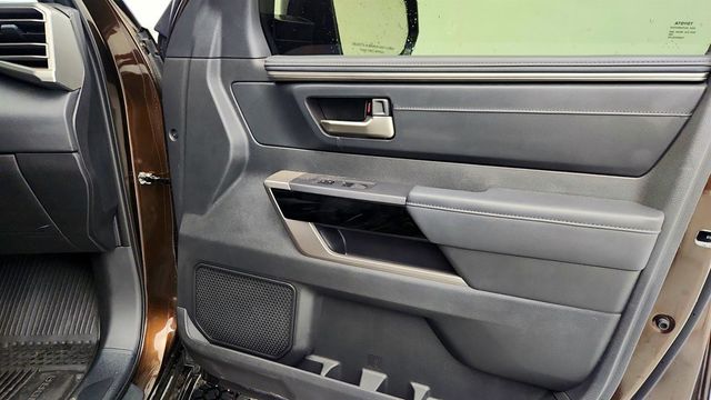 2025 Toyota Tundra 4WD Limited CrewMax 5.5' Bed with Pano Roof, PVM & JBL Premium Audio - 22963393 - 24