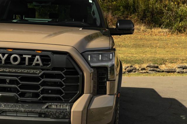 2025 Toyota Tundra 4WD LocalTrade/TRD-Pro-PanoramicSunroof/DynamicRadarCruiseControl - 23101440 - 15