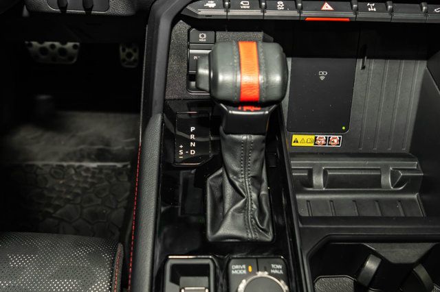 2025 Toyota Tundra 4WD LocalTrade/TRD-Pro-PanoramicSunroof/DynamicRadarCruiseControl - 23101440 - 48