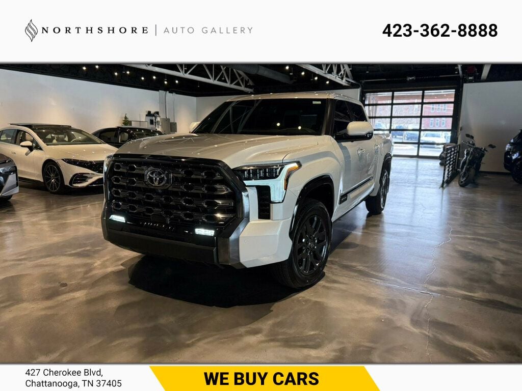 2025 Toyota Tundra 4WD Platinum/4x4/HeadUpDisplay/Htd&CldMassagingSeats/HtdSteerWheel - 22769386 - 0