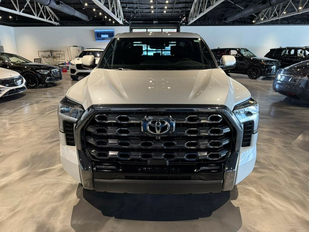 2025 Toyota Tundra 4WD Platinum/4x4/HeadUpDisplay/Htd&CldMassagingSeats/HtdSteerWheel - 22769386 - 7