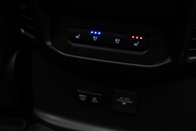 2025 Toyota Tundra 4WD Platinum CrewMax 5.5' Bed - 23061857 - 31
