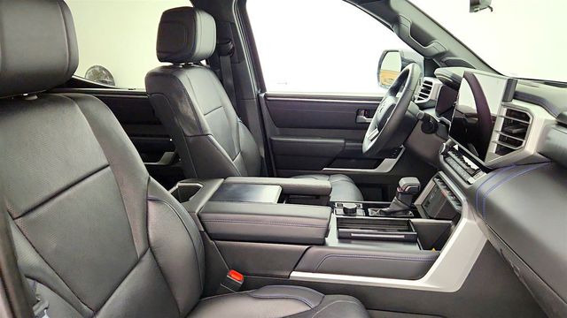 2025 Toyota Tundra 4WD Platinum CrewMax 5.5' Bed w/ TRD Off-Road Package - 23079150 - 21