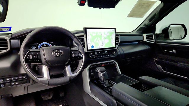 2025 Toyota Tundra 4WD Platinum Hybrid CrewMax 5.5' Bed w/ Pwr Running Boards & HUD - 23094119 - 15