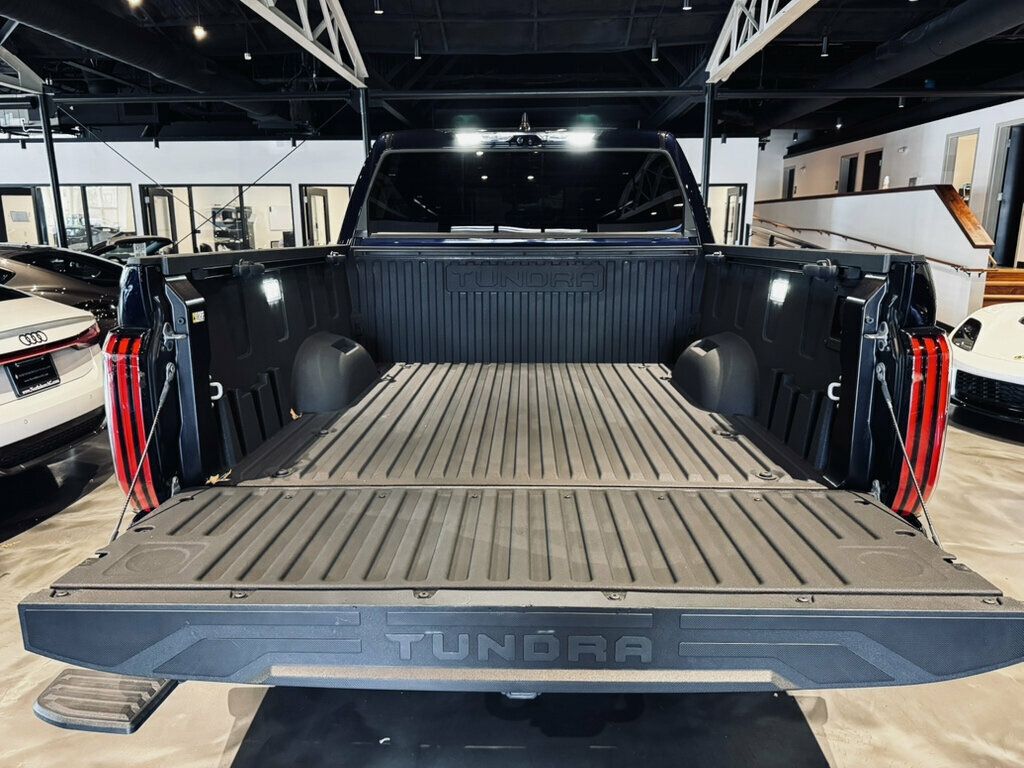 2025 Toyota Tundra 4WD Platinum/Hybrid/Heated&CooledSeats/PanoSunroof/HeadsUpDisplay - 23065413 - 21