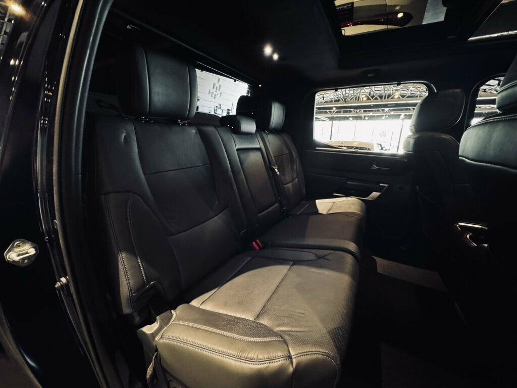 2025 Toyota Tundra 4WD Platinum/Hybrid/Heated&CooledSeats/PanoSunroof/HeadsUpDisplay - 23065413 - 24