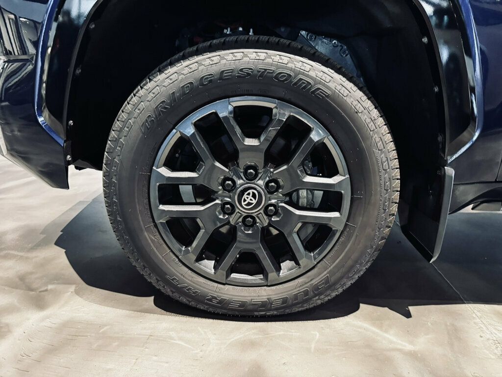 2025 Toyota Tundra 4WD Platinum/Hybrid/Heated&CooledSeats/PanoSunroof/HeadsUpDisplay - 23065413 - 30