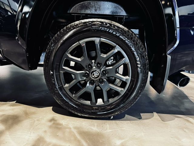 2025 Toyota Tundra 4WD Platinum/Hybrid/Heated&CooledSeats/PanoSunroof/HeadsUpDisplay - 23065413 - 31