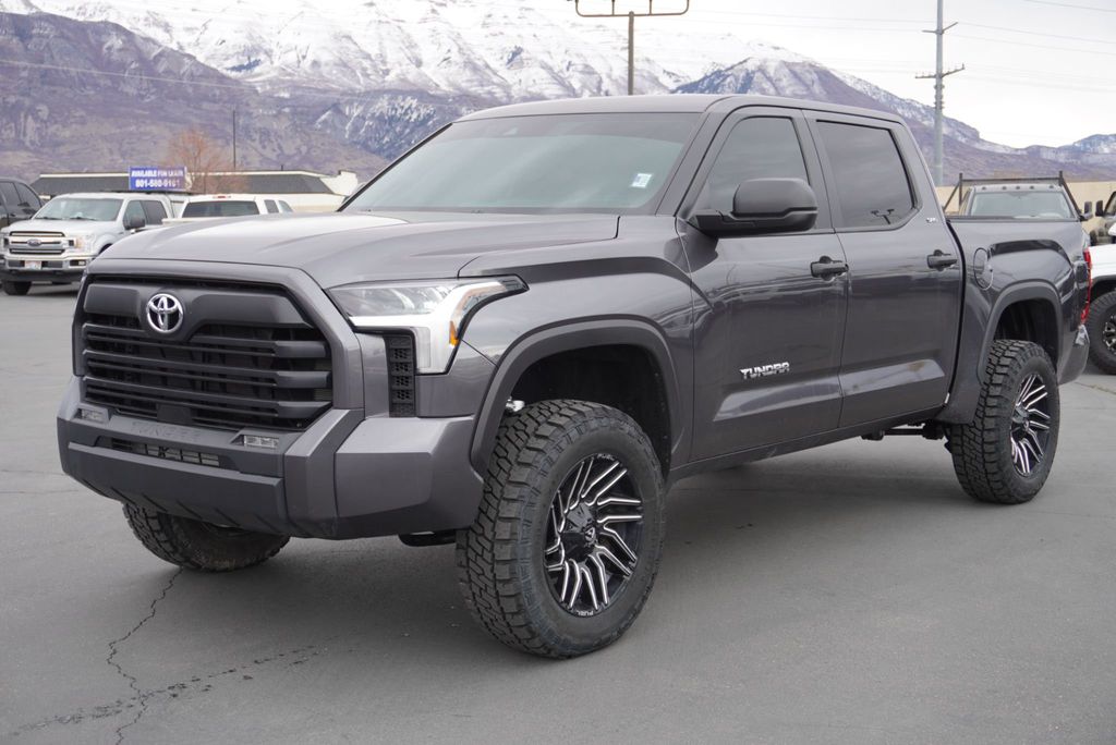 2025 Toyota Tundra 4WD SR5 - 22989679 | Video 1