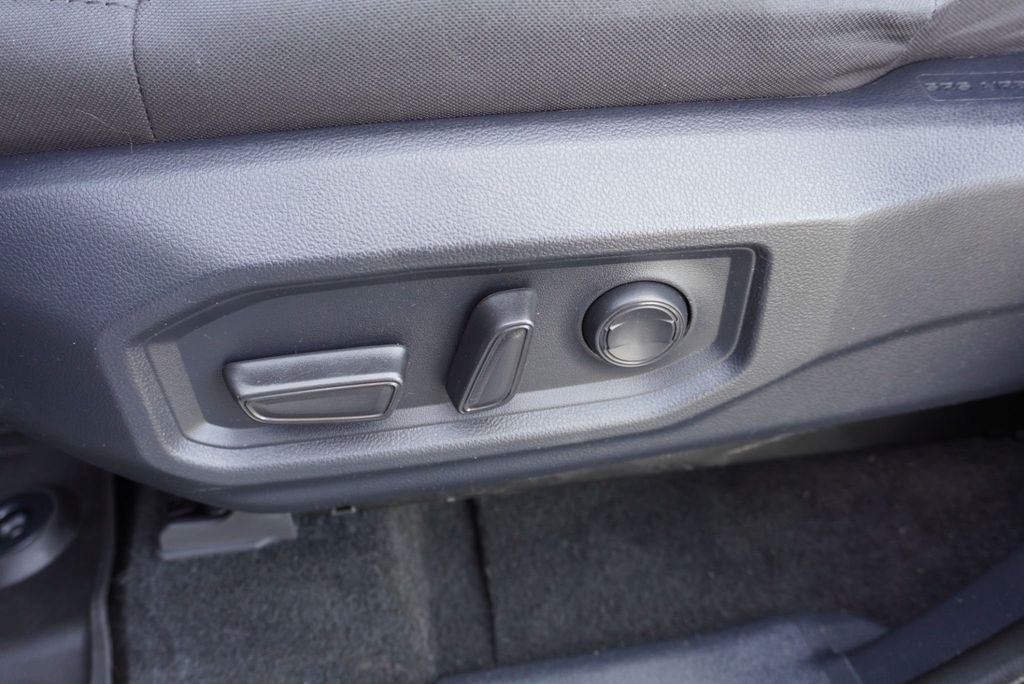 2025 Toyota Tundra 4WD SR5 - 22999133 - 23