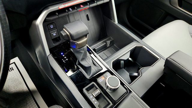 2025 Toyota Tundra 4WD SR5 CrewMax 5.5' Bed with Convenience Package - 22971144 - 15