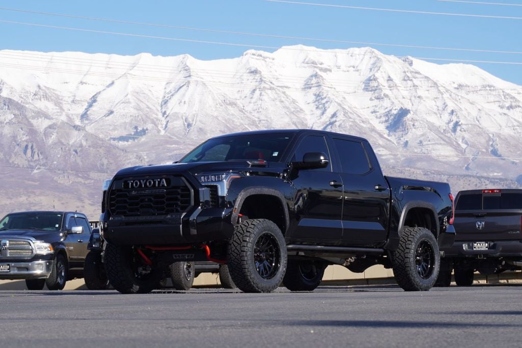 2025 Toyota Tundra 4WD TRD PRO - 22965386 - 1