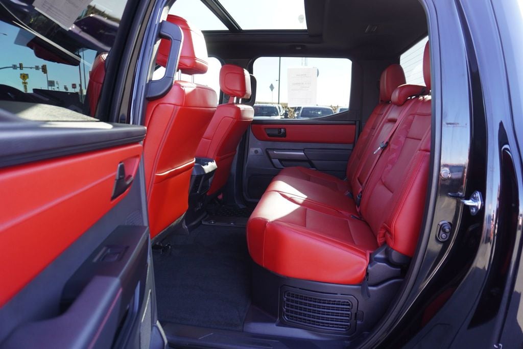 2025 Toyota Tundra 4WD TRD PRO - 22965386 - 23