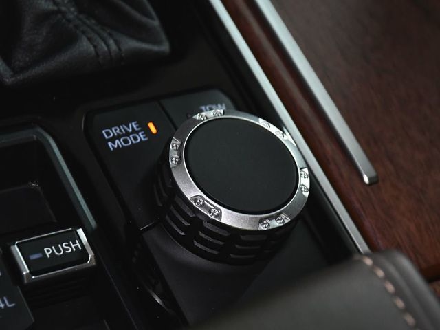 2025 Toyota Tundra Hybrid 1794 Edition - 22992414 - 40