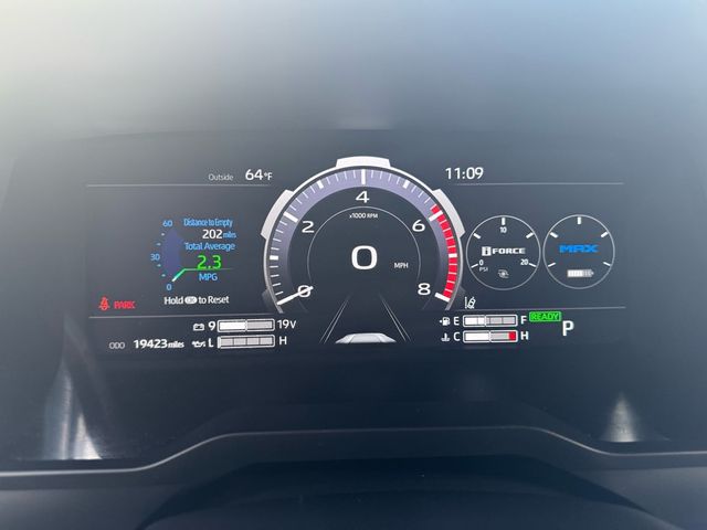 2025 Toyota Tundra Hybrid Limited - 22982937 - 14