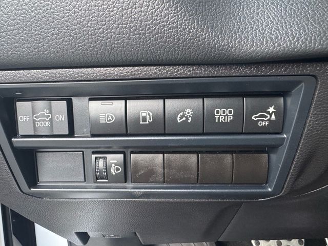 2025 Toyota Tundra Hybrid Limited - 22982937 - 17