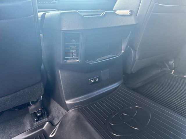 2025 Toyota Tundra Hybrid Limited - 22982937 - 27