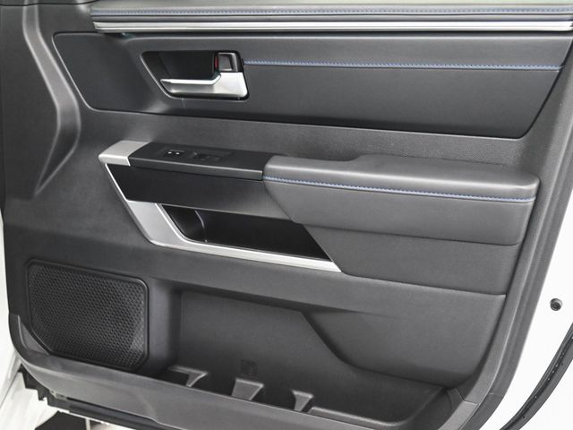 2025 Toyota Tundra Hybrid Platinum - 22982828 - 10