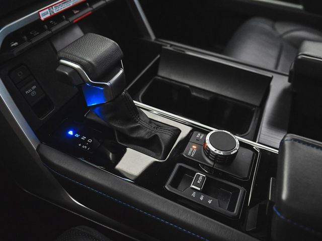 2025 Toyota Tundra Hybrid Platinum - 22982828 - 31