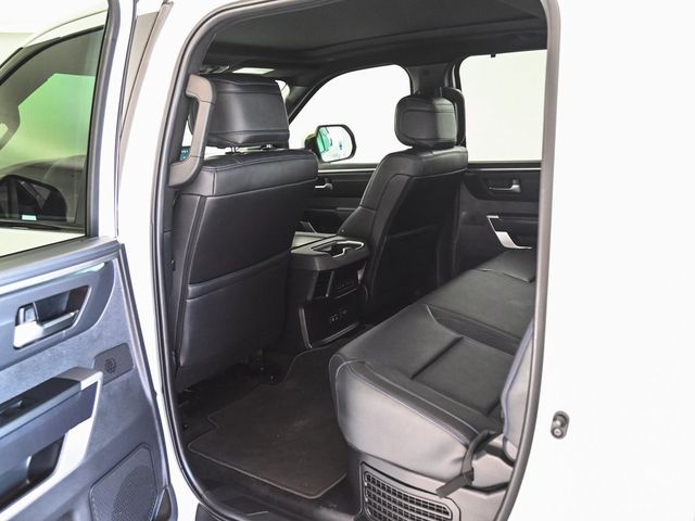 2025 Toyota Tundra Hybrid Platinum - 22982828 - 33