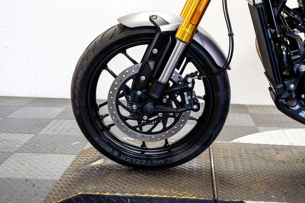 2025 TRIIUMPH SPEED 400 ABS RETRO FUN TO RIDE!!! - 23037155 - 17