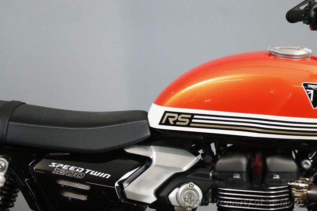 2025 Triumph Speed Twin 1200 RS 1 Owner, 642 Miles - 23057594 - 8