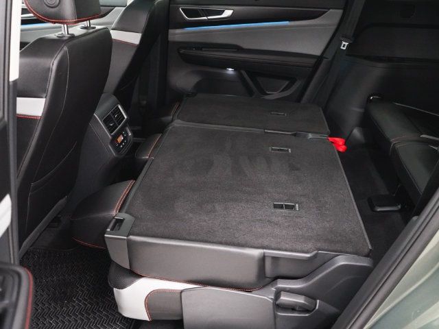 2025 Volkswagen Atlas 2.0T Peak Edition - 23090878 - 46