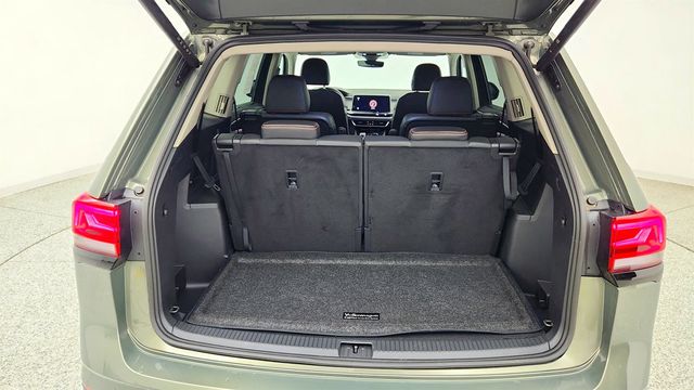 2025 Volkswagen Atlas 2.0T Peak Edition 4MOTION w/ 2nd-Row Dual Captain's Chairs - 23024757 - 20