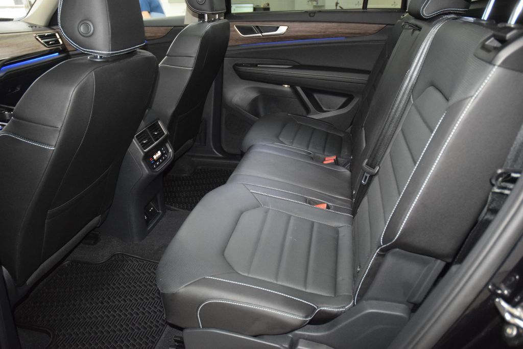 2025 Volkswagen Atlas 2.0T SEL 4MOTION - 23043915 - 39