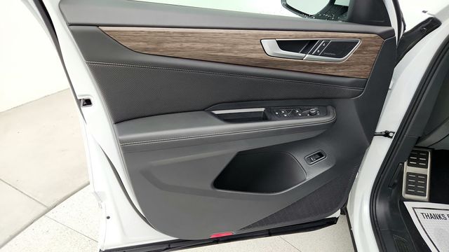 2025 Volkswagen Atlas 2.0T SEL Premium R-Line 4MOTION w/ 2nd-Row Dual Captain's Chairs - 22951251 - 10