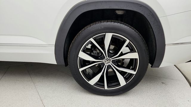 2025 Volkswagen Atlas 2.0T SEL Premium R-Line 4MOTION w/ 2nd-Row Dual Captain's Chairs - 22951251 - 8