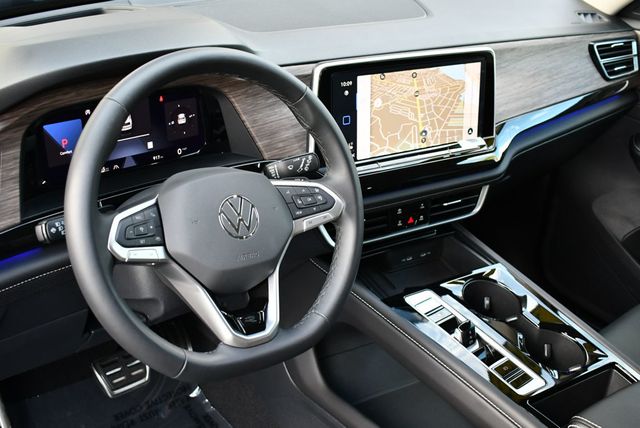 2025 Volkswagen Atlas 2.0T SEL Premium R-Line 4MOTION W/Navigation - 22934698 - 10