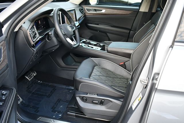 2025 Volkswagen Atlas 2.0T SEL Premium R-Line 4MOTION W/Navigation - 22934698 - 12