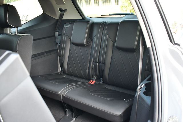 2025 Volkswagen Atlas 2.0T SEL Premium R-Line 4MOTION W/Navigation - 22934698 - 14