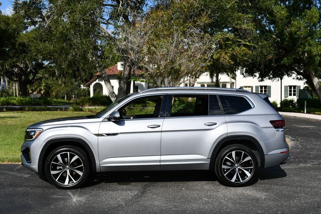 2025 Volkswagen Atlas 2.0T SEL Premium R-Line 4MOTION W/Navigation - 22934698 - 24