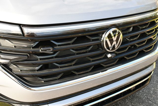 2025 Volkswagen Atlas 2.0T SEL Premium R-Line 4MOTION W/Navigation - 22934698 - 38