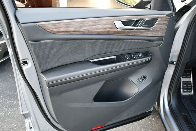 2025 Volkswagen Atlas 2.0T SEL Premium R-Line 4MOTION W/Navigation - 22934698 - 40