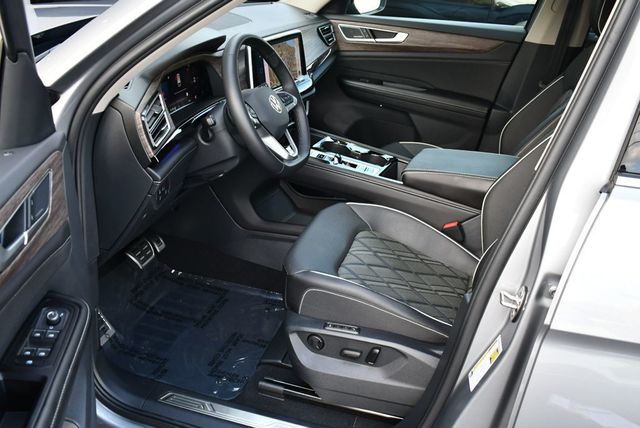2025 Volkswagen Atlas 2.0T SEL Premium R-Line 4MOTION W/Navigation - 22934698 - 44