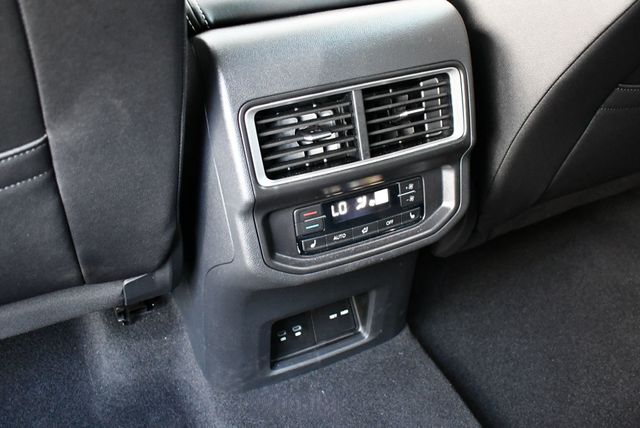 2025 Volkswagen Atlas 2.0T SEL Premium R-Line 4MOTION W/Navigation - 22934698 - 61