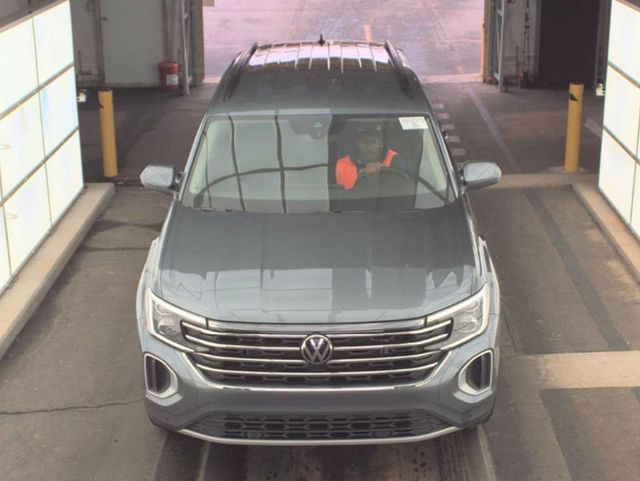 2025 Volkswagen Atlas 2.0T SE w/Technology 4MOTION - 23000208 - 2