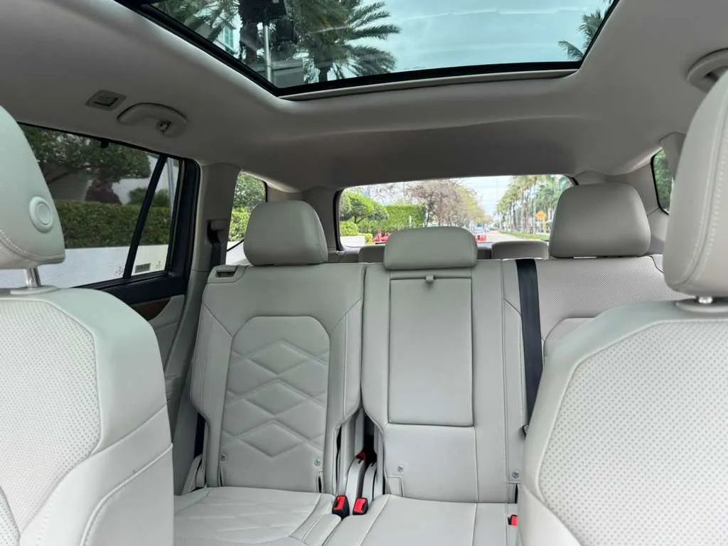 2025 Volkswagen Atlas 2.0T SE w/Technology 4MOTION - 22998407 - 32