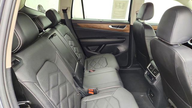 2025 Volkswagen Atlas 2.0T SE w/Technology 4MOTION - 23084875 - 22
