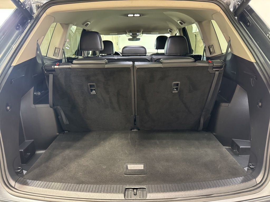 2025 Volkswagen Atlas 2.0T SE w/Technology FWD - 23022281 - 38